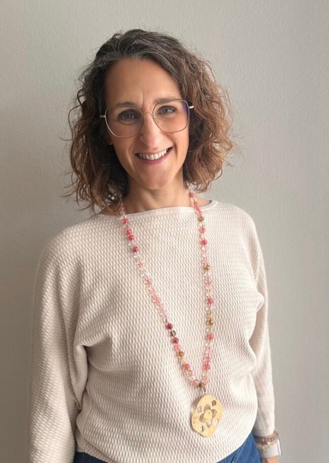 Monica I Yogato Yogastudio I Yogalehrerin